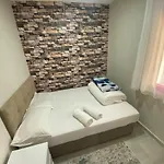 Rıdvan Apart Evleri *