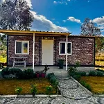 Vakantiehuis Ridvan Apart Evleri *